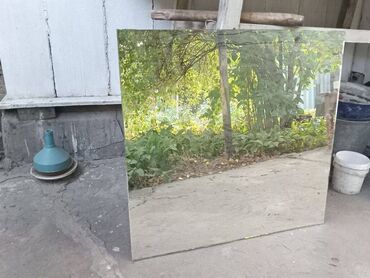 фото на визу: Продаётся зеркало прямоугольное БЕЗ РАМЫ Размер 62х64 см Для дома