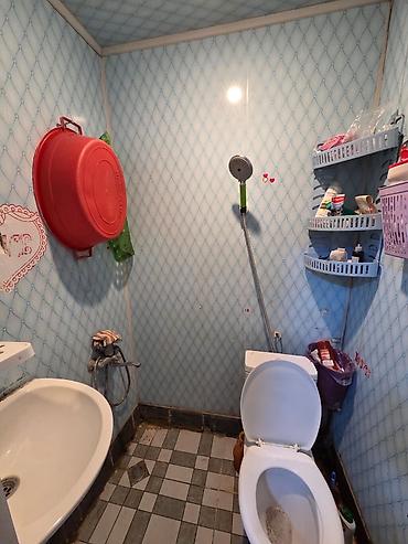 1 однокомнатная квартира: 7-ой микрорайон 2 комнаты, 36 м², Средний ремонт — 8