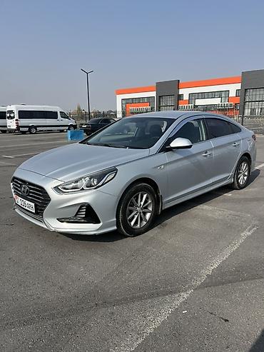Hyundai Sonata: 2017 г., 2 л, Автомат, Газ, Седан