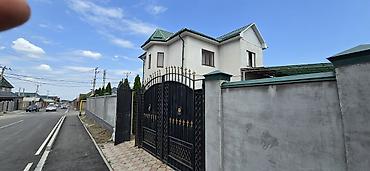 Продажа коттеджей и домов: 5 и более комнат, 350 м², 8 соток, Бишкек, Алтын-ордо ж/м Собственник — 7