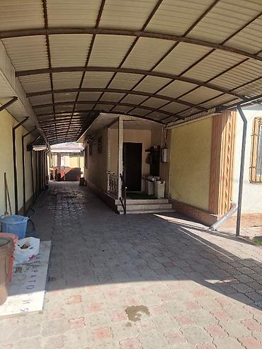 Продажа коттеджей и домов: Продаём дом 2 этажа. 2,8 сотки по документам,факт 3,5 сотки. 190м² — 13