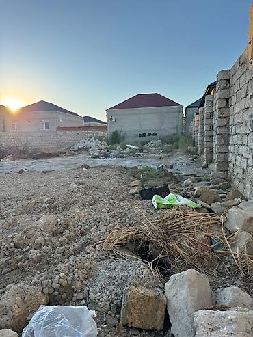 Torpaq: 4 sot, Tikinti, Makler, Kupça (Çıxarış) — 2