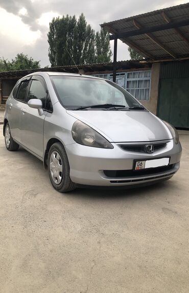 нарын машина: Honda Fit: 2002 г., 1.3 л, Вариатор, Бензин, Хетчбек