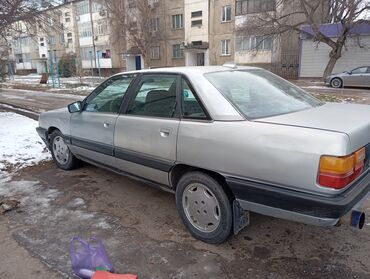 Audi: Audi A3: 1990 г., 2 л, Механика, Бензин, Седан