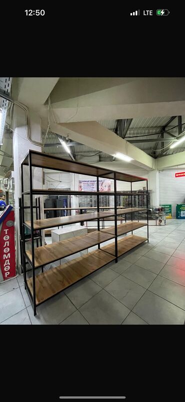 Полки для магазина: Срочно продаем полки новый нам размер не подошел очень дешева полки