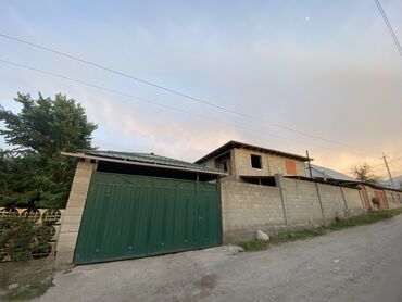 продаю дом район турбаза: Дом, 200 м², 8 комнат, Собственник, ПСО (под самоотделку)