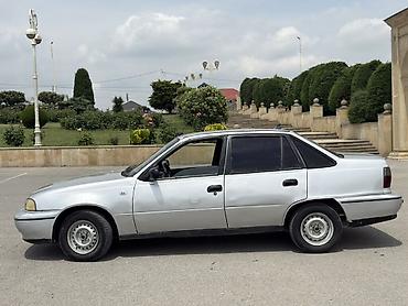 nissan qashqai 2: Daewoo Nexia: 1.5 l | 1996 il Sedan — 2