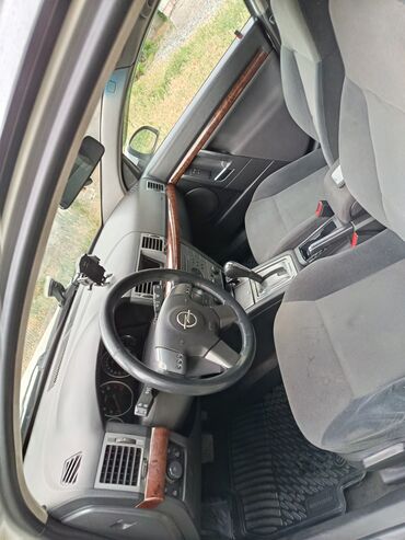 Opel: Opel Vectra: 2004 г., 2.2 л, Автомат, Бензин, Универсал — 8