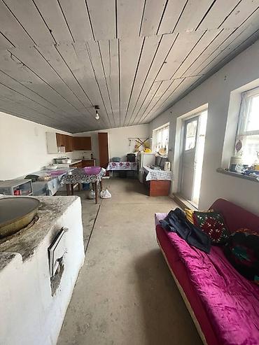 Продажа коттеджей и домов: 🏡 Эки кабаттуу үй сатылат! Үйдө жашоого ыңгайлуу шарттар түзүлгөн — 17