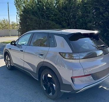 BYD: BYD Seal: 2025 г., Вариатор, Электромобиль, Кроссовер — 5