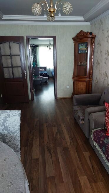 Köhnə tikili: Gəncə, 3 otaqlı, Köhnə tikili, 64 kv. m — 4