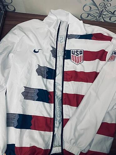 idman sort: Məhsul: ABŞ Komandası (USMNT) temalı yüngül küləkkeçirməz üst — 1