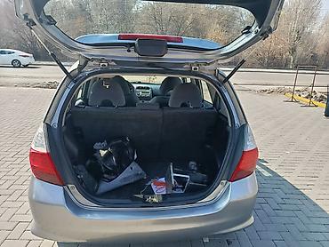 Honda: Honda Fit: 2008 г., 1.3 л, Вариатор, Бензин, Хэтчбэк — 4