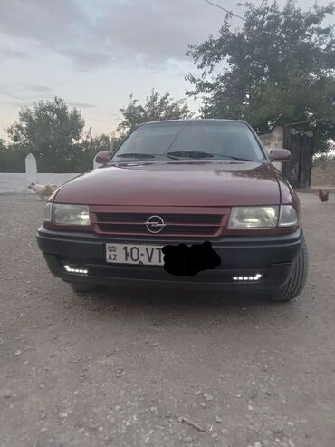 uaz satılık: Opel Astra: 1.6 л | 1996 г