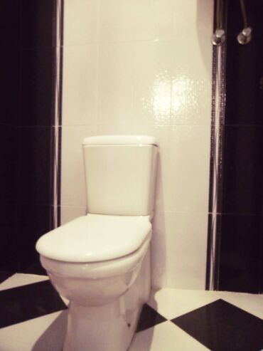 Uzunmüddətli kirayə mənzillər: Yasamalda Evropa otelin yaxınlığında yerləşən ümumi sahəsi 120 kv,m — 2