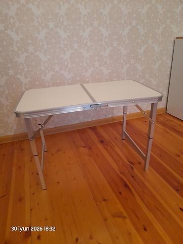 kamp stulu: Yeni, Qatlanan, Dördbucaq masa — 1