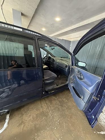 Seat: Seat Alhambra: 0.2 l | 1999 il Van/Minivan — 7