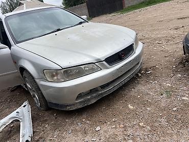 Автозапчасти: Honda Torneo Accort (седан, правый руль) — на разбор по запчастям — 3