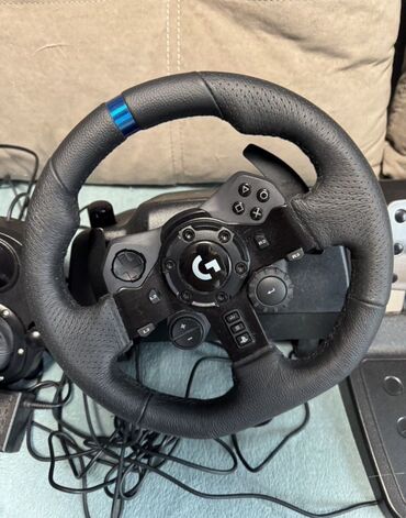 Xbox ve komputer ucun logitech g923 800 manata alinib hamisi bir yerde