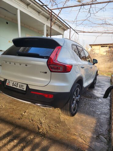 Volvo: Volvo : 2020 г., 2 л, Робот, Бензин, Кроссовер — 2