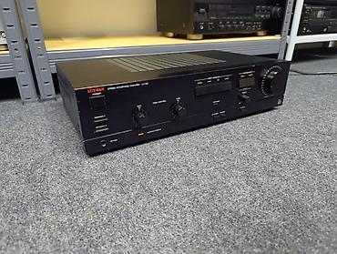 Pojačala i prijemnici: Luxman LV-100 Luxman LV-100 je odlično integrisano pojačalo koje — 3