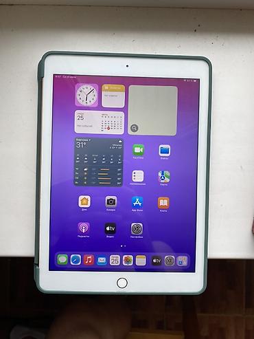 Планшет, Apple, эс тутум 128 ГБ, 9" - 10", Wi-Fi, Колдонулган, Классикалык түсү - Алтын