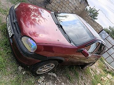 qaz 53 senedi: Opel Corsa: 1.6 l | 1998 il 488000 km Hetçbek — 3