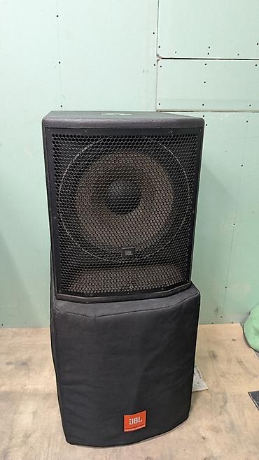 Динамики и колонки: Продаю 4 Активные акустические системы JBL PRX800 Series - — 2