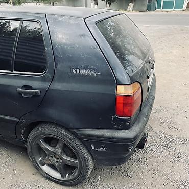 transporter multivan: Volkswagen Golf: 1993 г., 1.6 л, Механика, Бензин, Хэтчбэк — 5