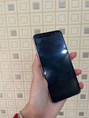 Samsung: Samsung Galaxy J6, 32 GB, rəng - Qızılı