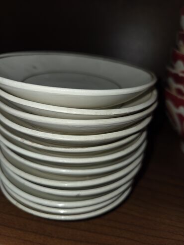 Digər süfrə qabları: Salam. mehsuallarin coxusu iwlenmeyib hec. hamisini birlikde de sata — 14