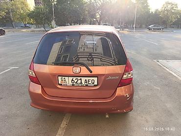 jetour dashing: Honda Jazz: 2006 г., Автомат, Бензин, Хэтчбэк — 4