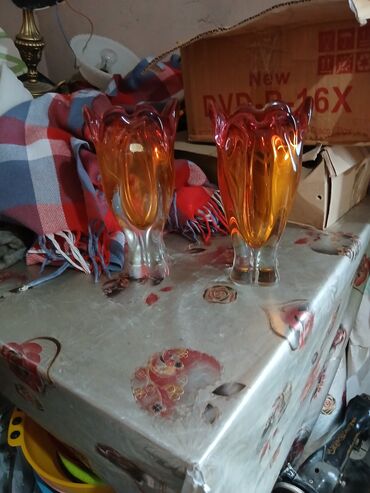 Vazalar: Vaza dəsti — 1