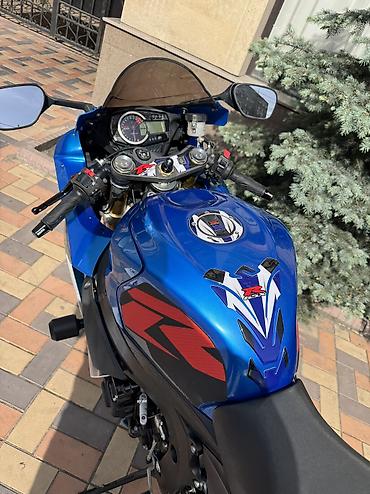 Мотоциклы: Спортбайк Suzuki, 750 куб. см, Бензин, Взрослый, Б/у — 7
