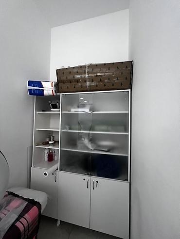 Оборудование для магазинов: Ağ rəngli modul vitrin/dolap - Material: laminat gövdə, metal — 2