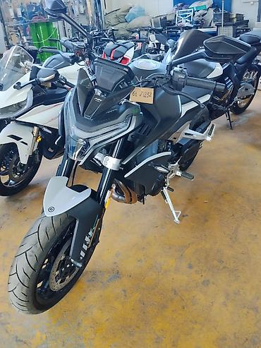 Мотоцикл CFMOTO 800 NK (нейкед) Ключевые особенности: - Двигатель lalafo.kg да Мотоцикл CFMOTO 800 NK (нейкед) Ключевые особенности: - Двигатель