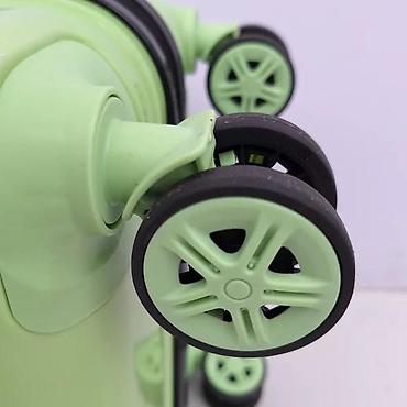 Rančevi, torbe i koferi: Dečiji koferi – set od 2 komada, zeleni, sa motivom malenog — 10