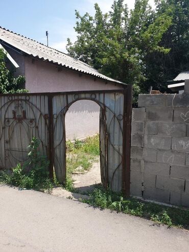 базирон ас мазь цена бишкек в Кыргызстан | АВТОЗАПЧАСТИ: 43 м², 3 комнаты, Сарай, Забор, огорожен