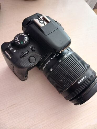 Canon 100D fotoaparat satılır Sensor ekranlı, şəkillərdə gördüyünüz