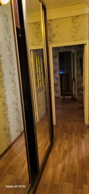 Uzunmüddətli kirayə mənzillər: 9 mkr, 9 mertebeli binanin 2ci mertebesinde qanuni 2 otaq elave — 12