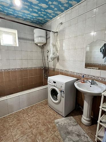 Недвижимость: 4 комнаты, 150 м², 6 соток, Бишкек, Собственник — 5