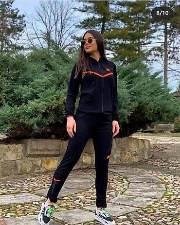 pull: Ženski sportski komplet – dukserica sa rajsferšlusom i kapuljačom + — 3