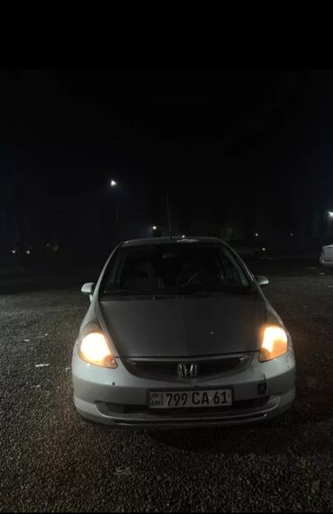 Honda: Honda Jazz: 2003 г., 1.4 л, Механика, Газ, Хэтчбэк