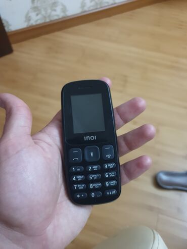 ikinci telefon: Inoi 101, Düyməli