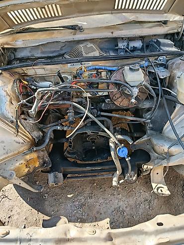 Audi 80 B3 — автомобиль на разбор - Кузов седан B3, панель с