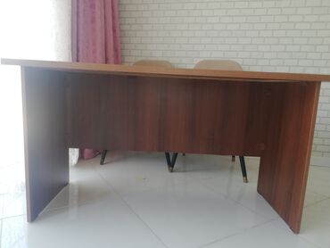 Masa və oturacaq dəstləri: 2 stul — 8