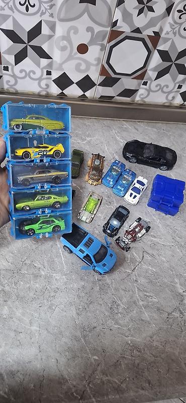 hot wheels oyuncaq dəsti: Uşaq oyuncaqları – kiçik avtomobil kolleksiyası. Məhsul təsviri: - — 1