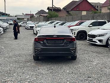 Kia: Kia K3: 2019 г., 1.6 л, Автомат, Бензин, Седан at lalafo.kg — 9 Kia: Kia K3: 2019 г., 1.6 л, Автомат, Бензин, Седан — 9