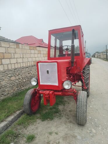 Yağlar və avtokimyəvi maddələr: Traktor Belarus (MTZ) 25, 1988 il, 25 at gücü, motor 2.5 l, İşlənmiş
