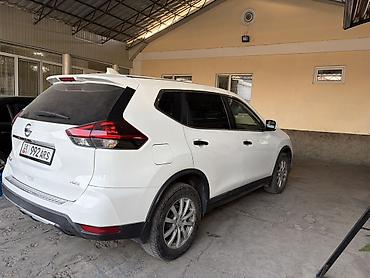 Nissan X-Trail: 2018 г., 2.5 л, Вариатор, Бензин, Кроссовер at lalafo.kg Nissan X-Trail: 2018 г., 2.5 л, Вариатор, Бензин, Кроссовер